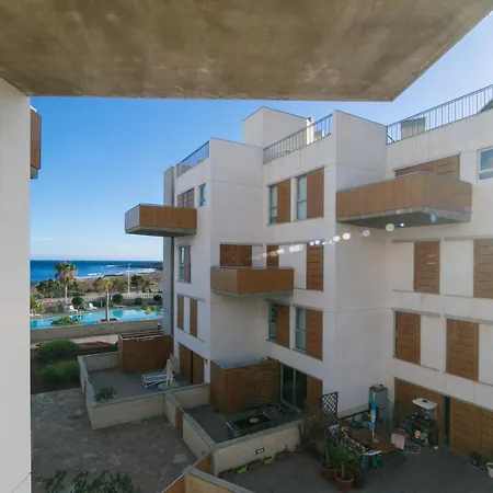 Atico Duplex Los Martinez 厄尔梅达诺